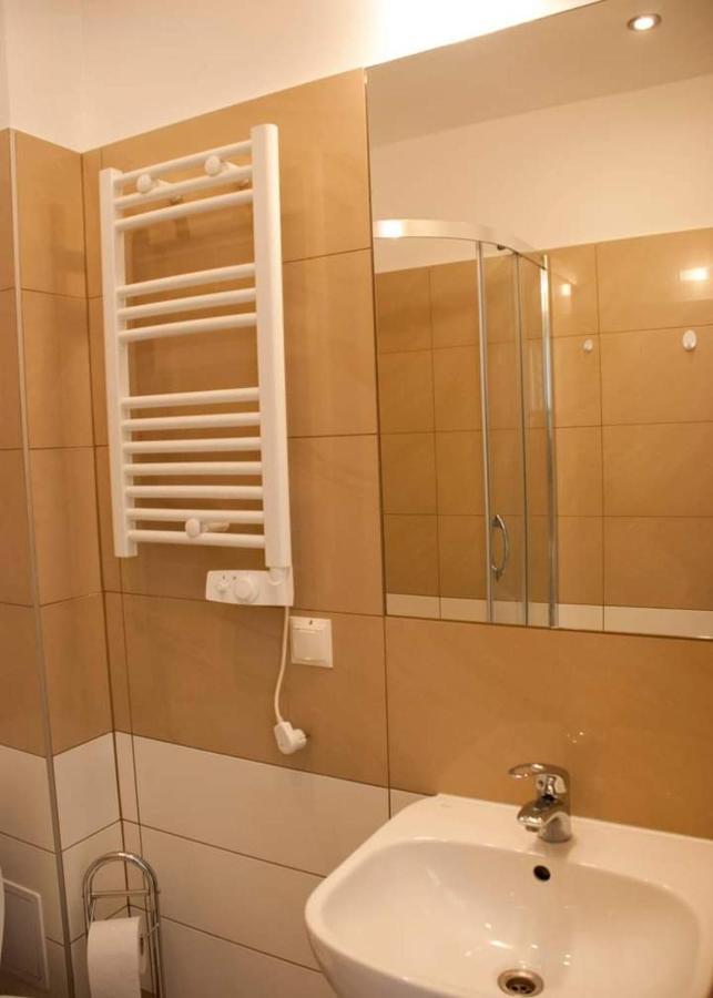 Osrodek Wczasowy Krasniczanka Hotel มูเชนา ภายนอก รูปภาพ