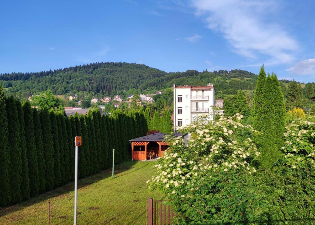 Osrodek Wczasowy Krasniczanka Hotel มูเชนา ภายนอก รูปภาพ